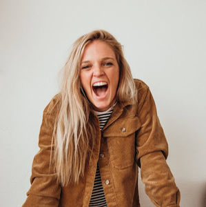 Meet your Posher, Haley